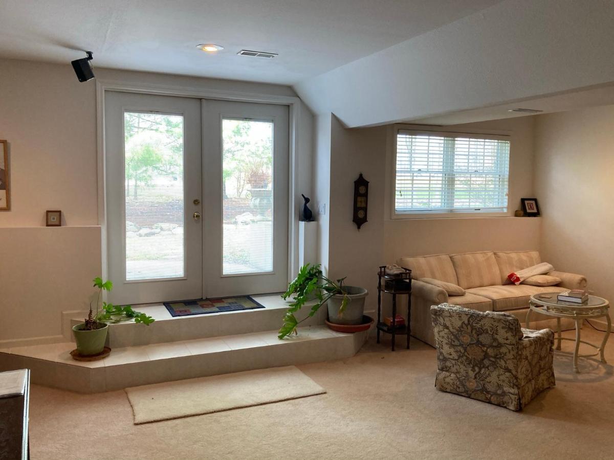 Beautiful Parkside Suite Saint James Eksteriør billede